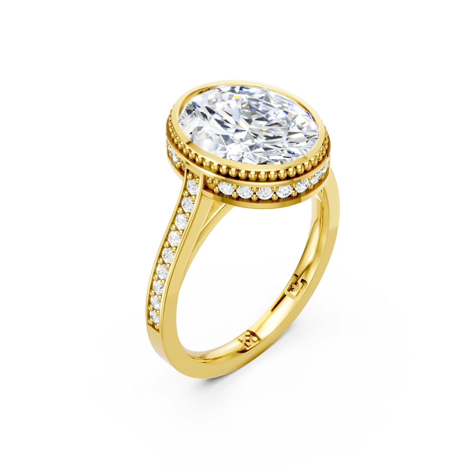 Beautiful yellow gold modern vintage diamond engagement ring with milgrain, hidden halo, 2.5 carat centre diamond and a row of bright, white diamonds running down the engagement ring band on white background. Made in Canada. Bague fiançailles à diamants avec halo caché et milgrain sur fond blanc. Fabriquée à Montréal. Style vintage moderne.