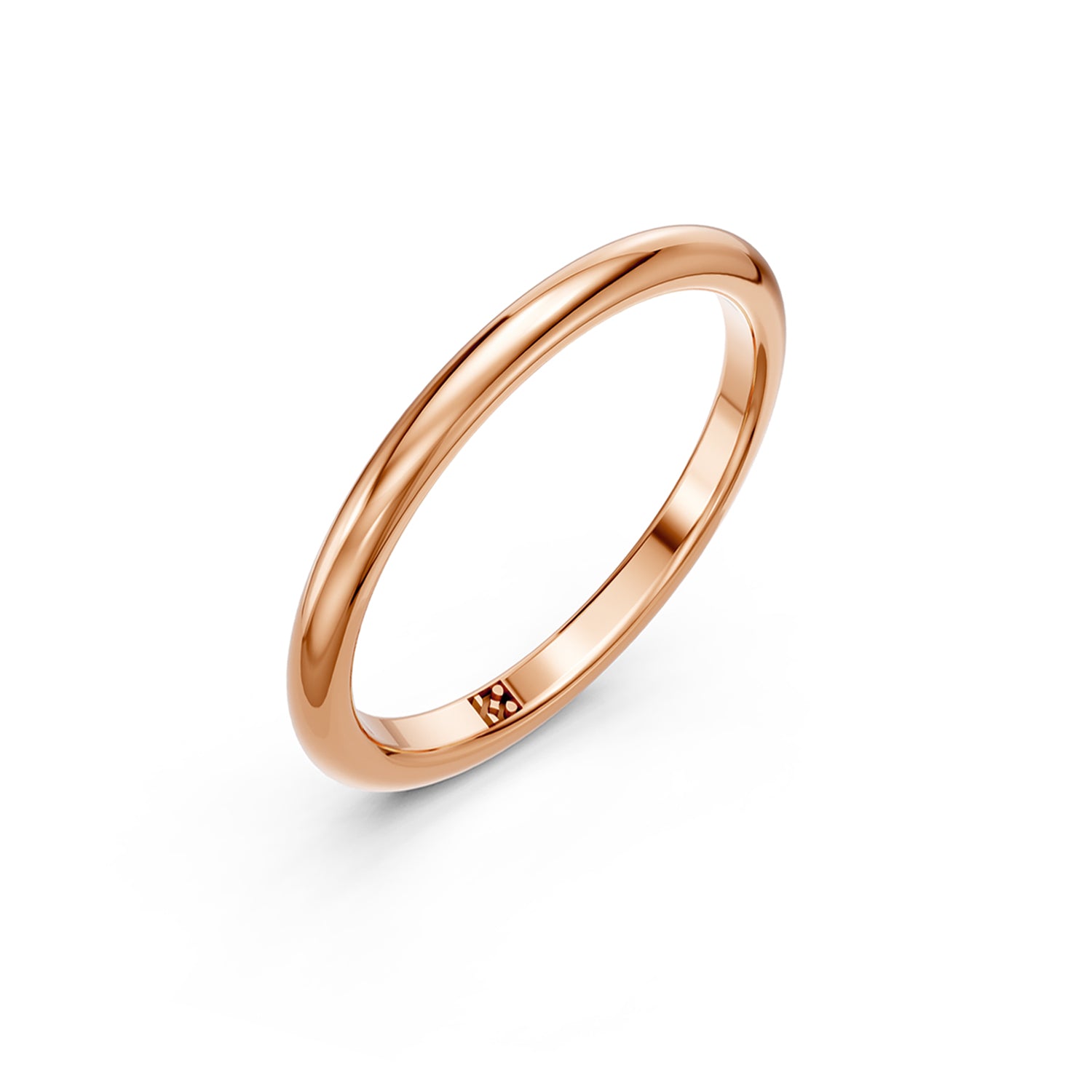 Narrow wedding band in rose gold Unisex design for men, women and LBGTQ members. Made in Canada. Alliance en or fabriquée à Montreal. Par K8.