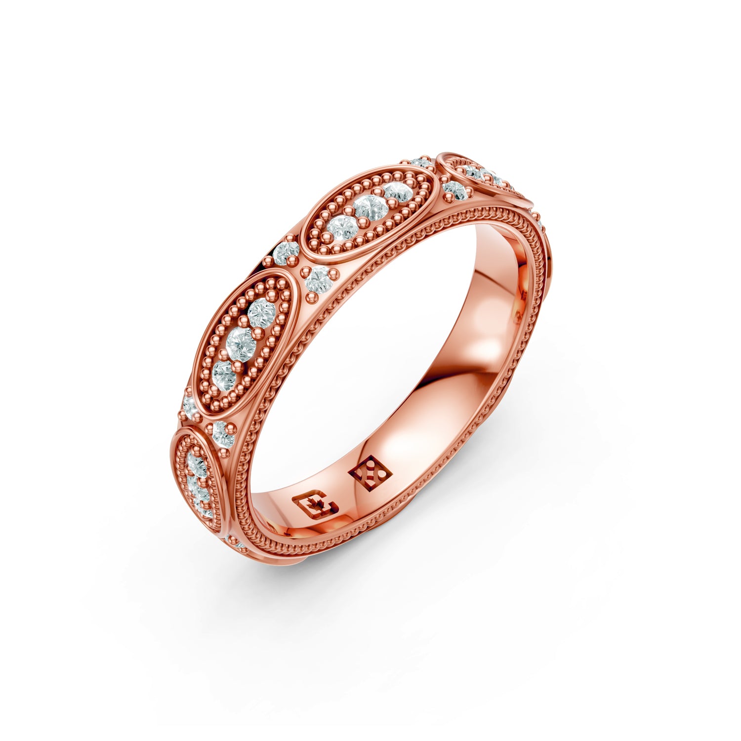 Vintage-inspired gold wedding band made in Canada in pink gold, rose gold with milgrain vintage details. Josephine wedding ring. Made in Montreal. Alliance vintage en or rose fabriquée à Montreal, Qubébec.
