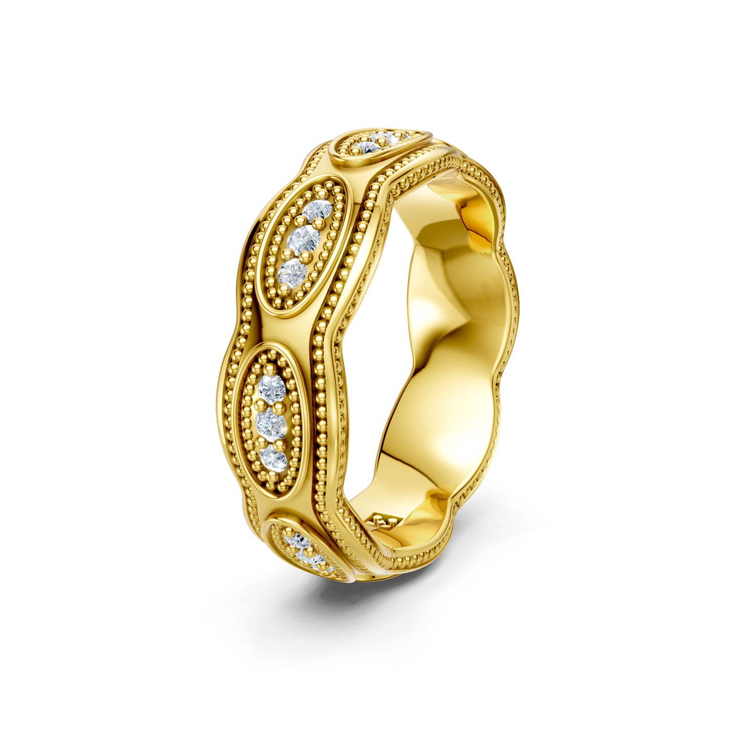 Vintage-inspired gold wedding band made in Canada in gold, with milgrain vintage details. Josephine wedding ring. Made in Montreal. Alliance vintage en or fabriquée à Montreal, Qubébec.