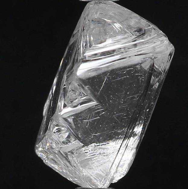 0.69 ct Radiant Canadian Diamond GIA 2231523995