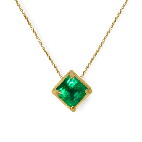 Emerald Necklace in 18K for Everyday